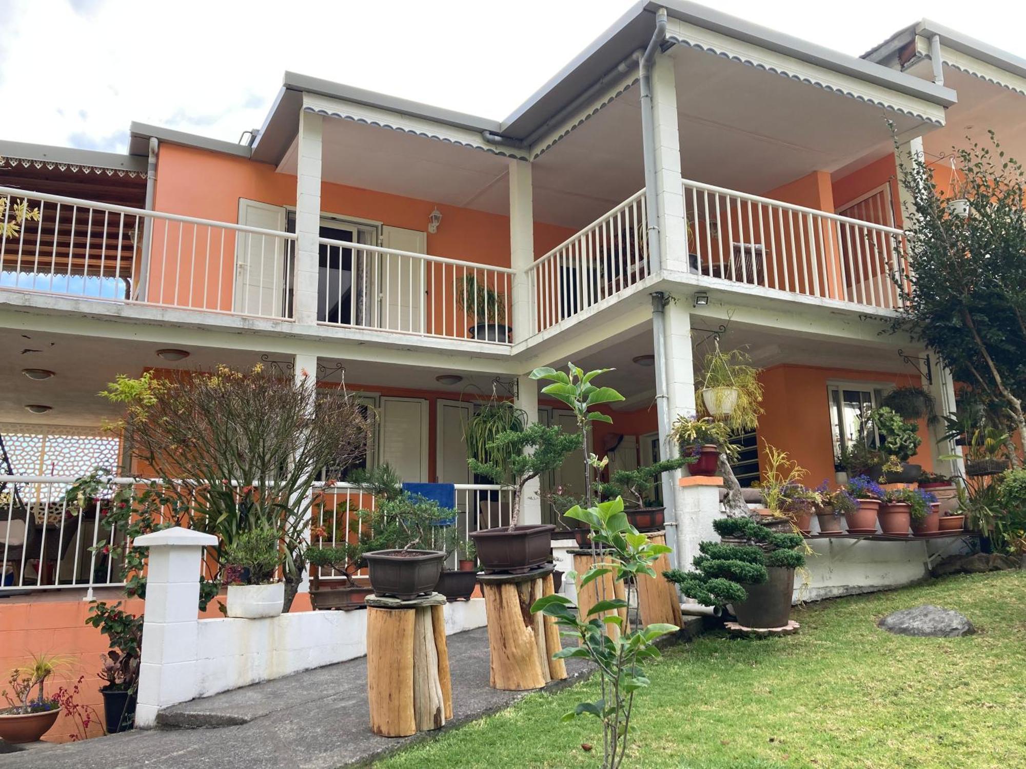 Villa Les Begonias Cilaos Exterior foto